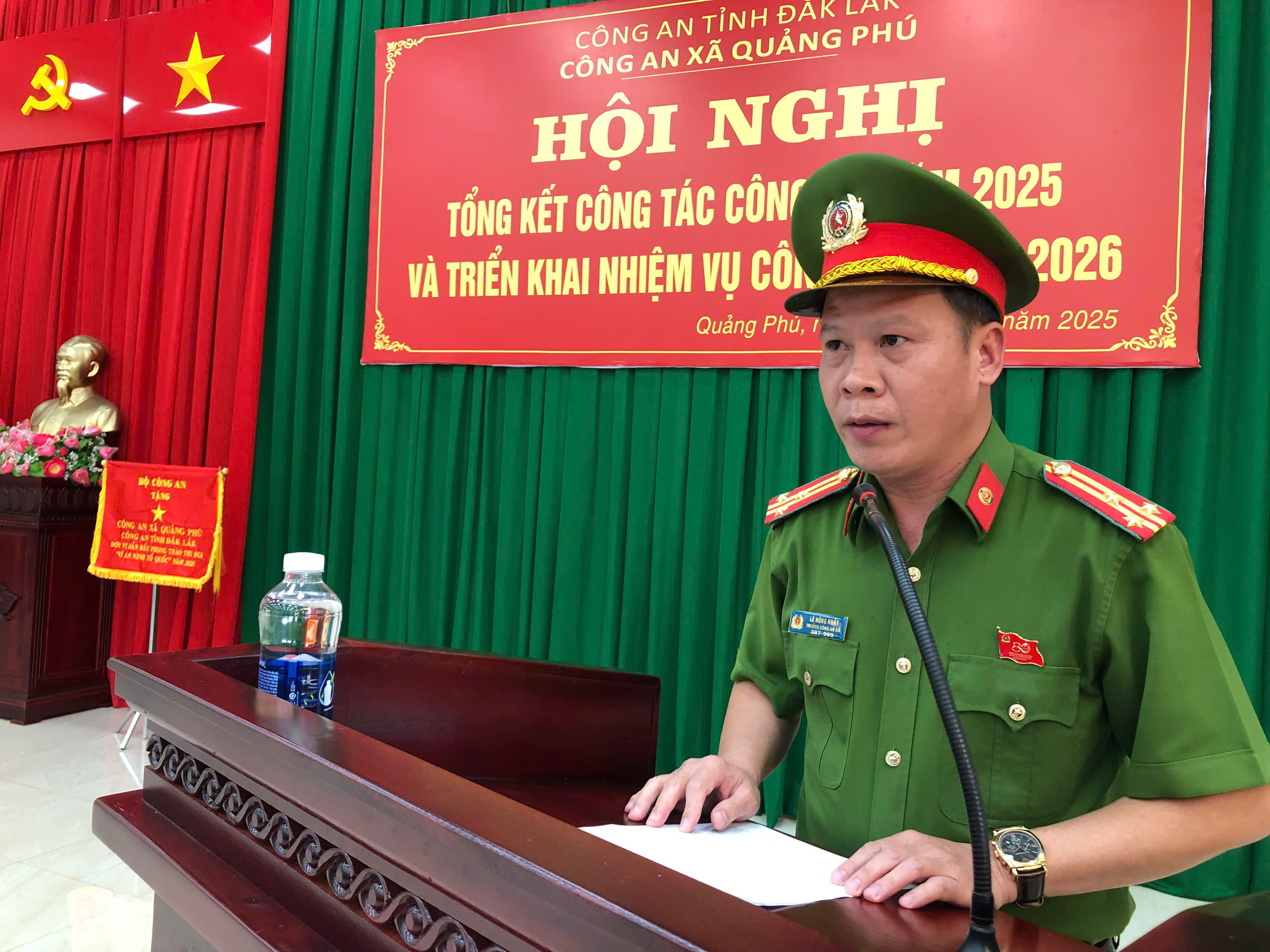 nhat ca